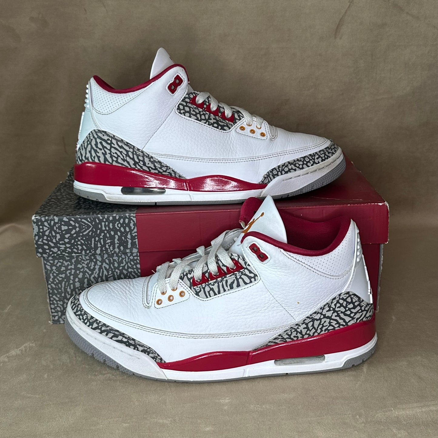 AIR JORDAN 3 "CARDINAL"