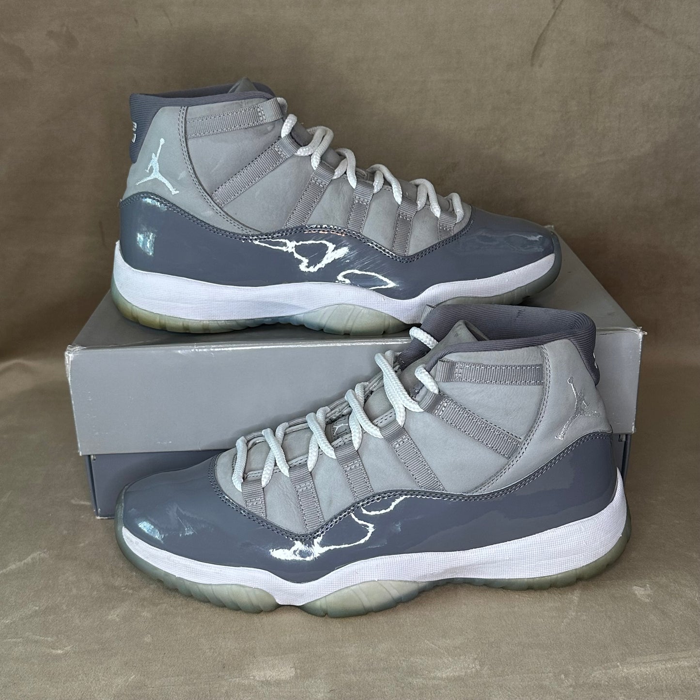 AIR JORDAN 11 "COOL GREY"